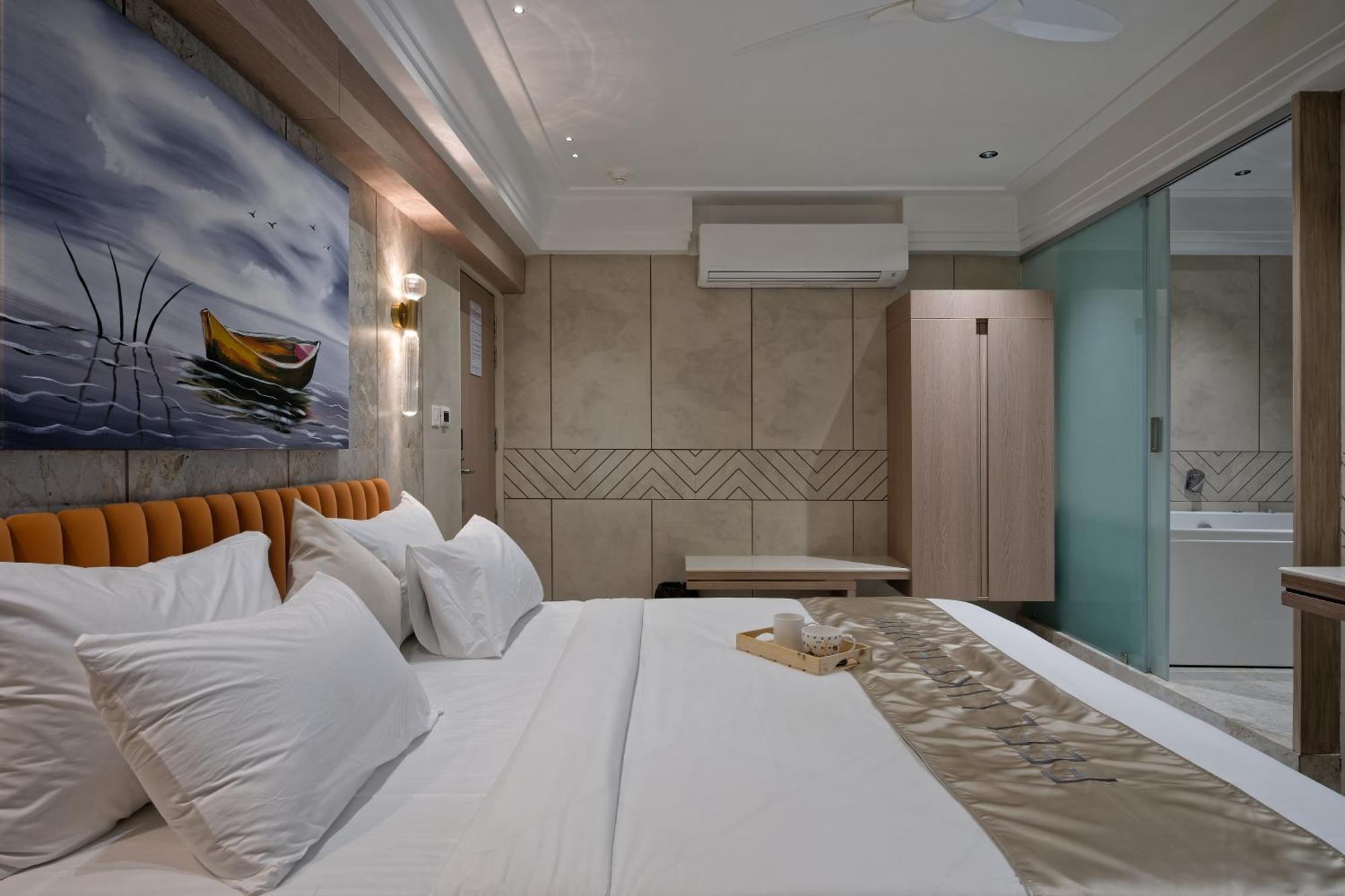 Hotel Golden Plaza Ahmadabad Zewnętrze zdjęcie