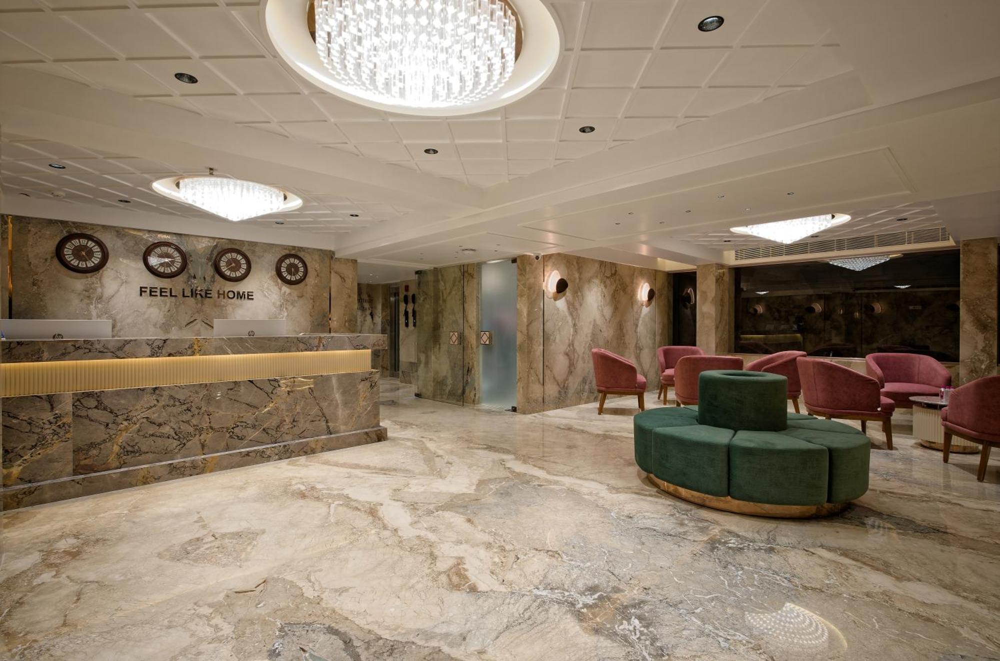 Hotel Golden Plaza Ahmadabad Zewnętrze zdjęcie